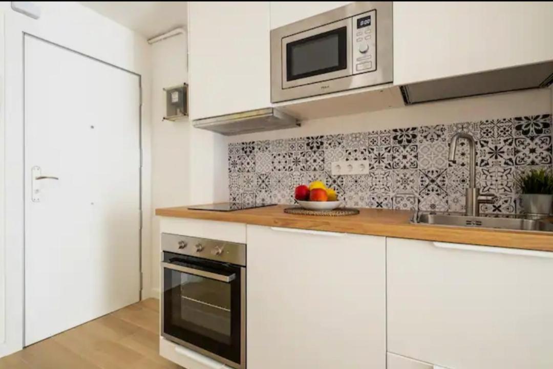 Apartment Close To The Beach San Adrián de Besós Zewnętrze zdjęcie